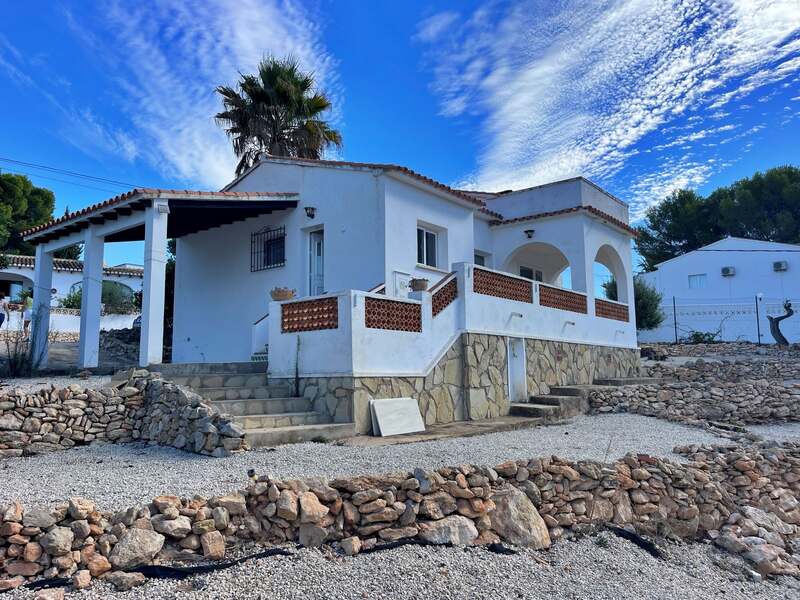 Real Estate Franchises - Villas for Sale in Moraira